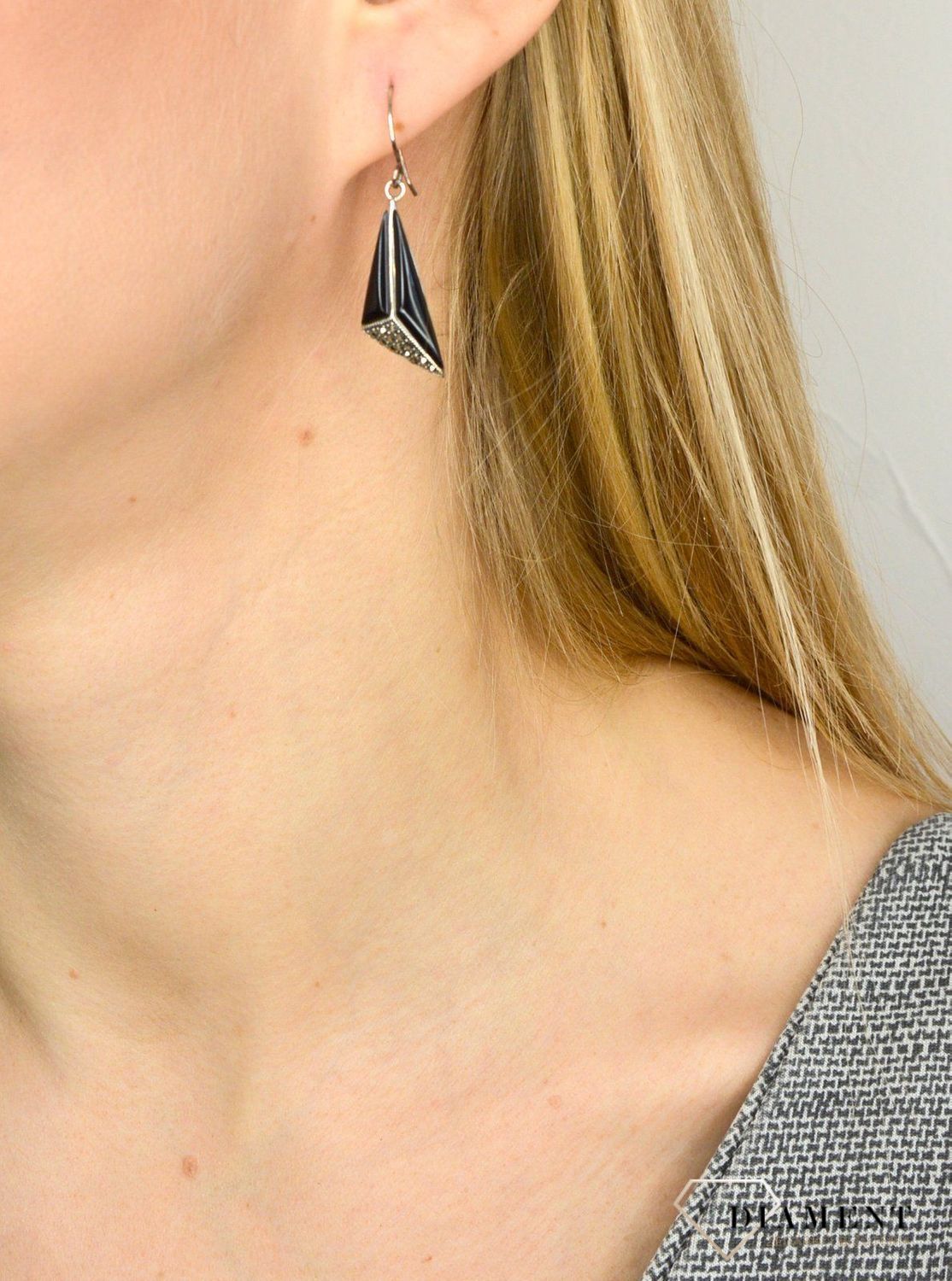 Kolczyki damskie srebrne wiszące onyks i markazyty A0 5811.jpg